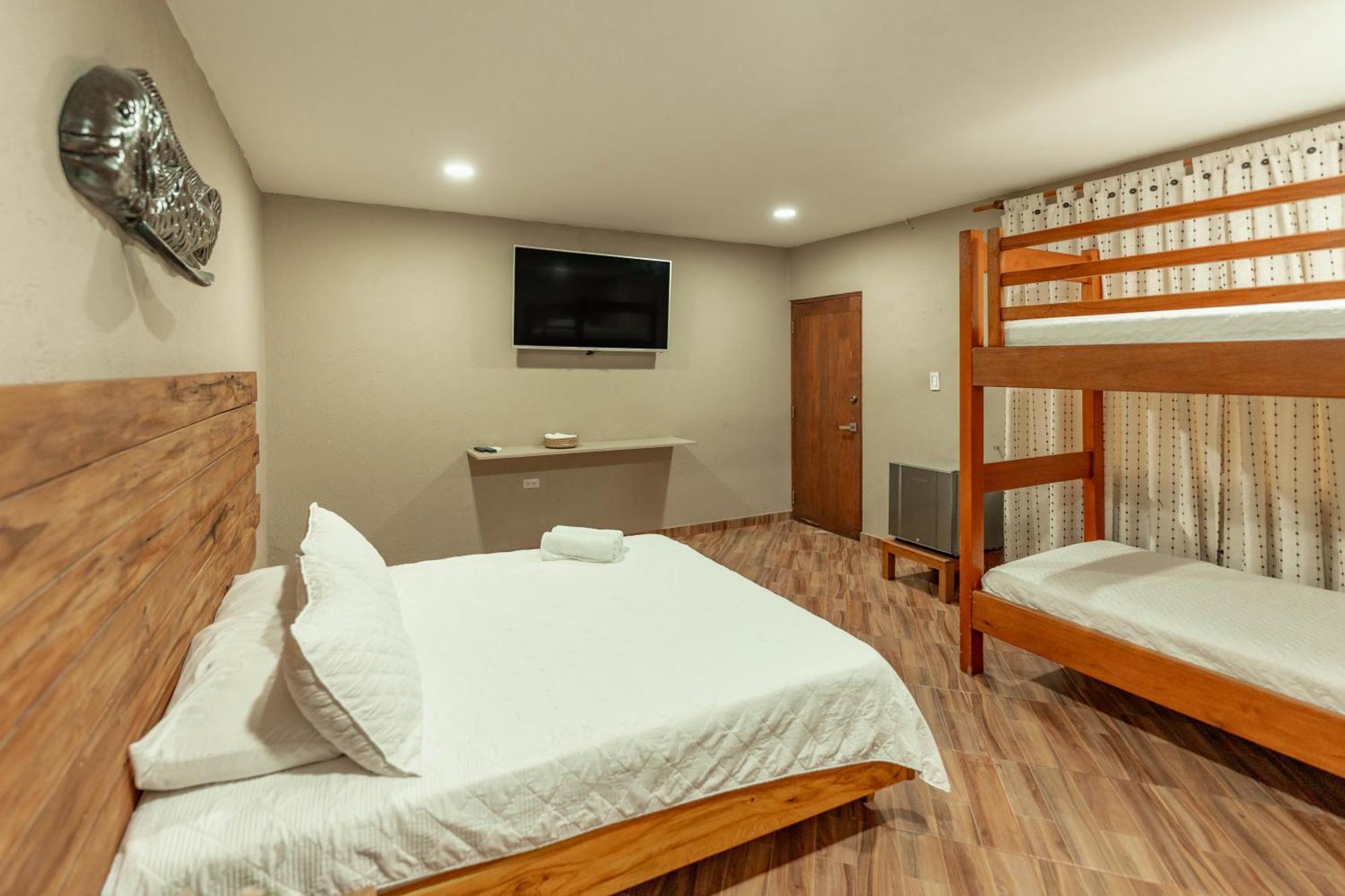 Hotel Isabella Tayrona 洛斯纳兰霍斯 外观 照片