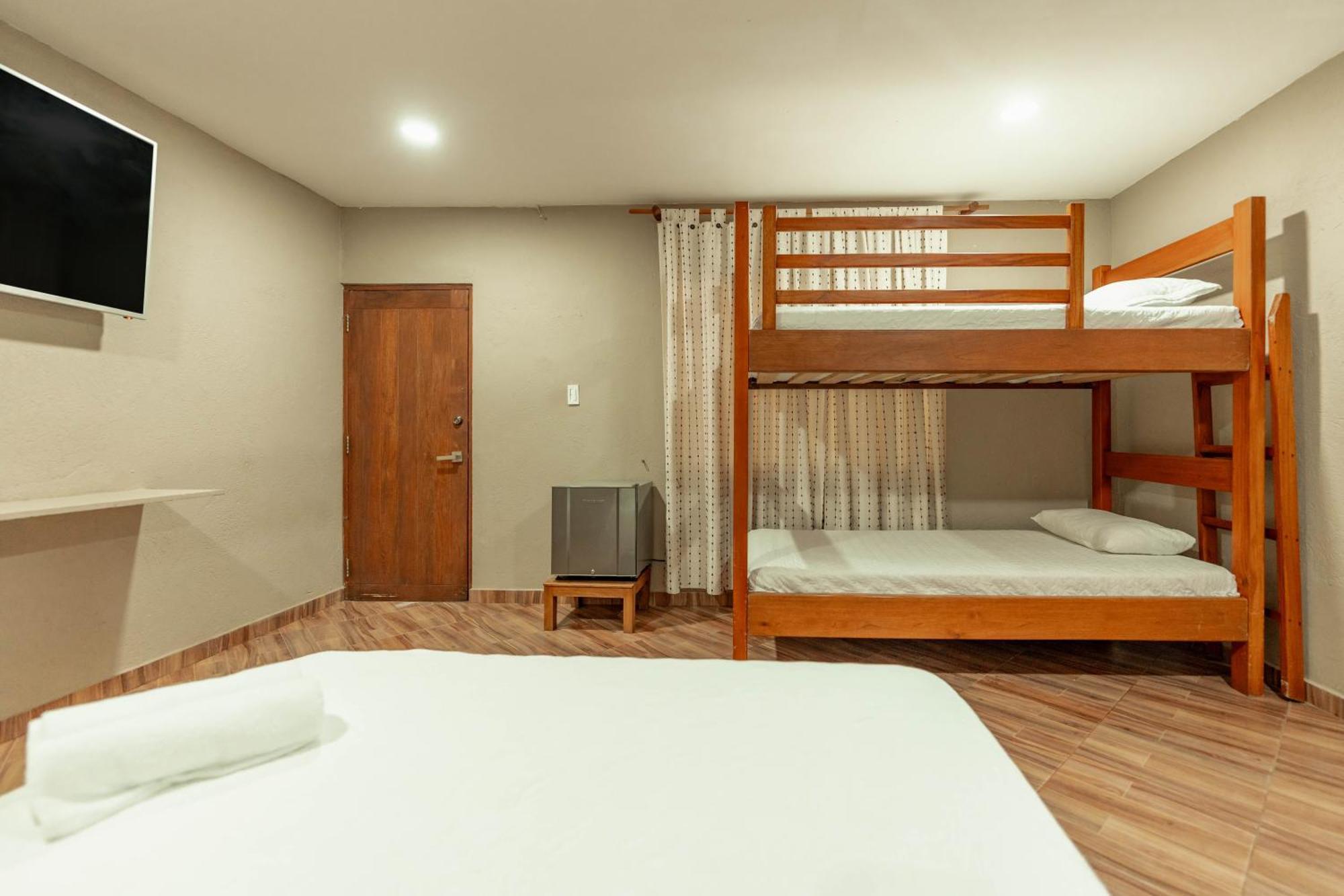 Hotel Isabella Tayrona 洛斯纳兰霍斯 外观 照片