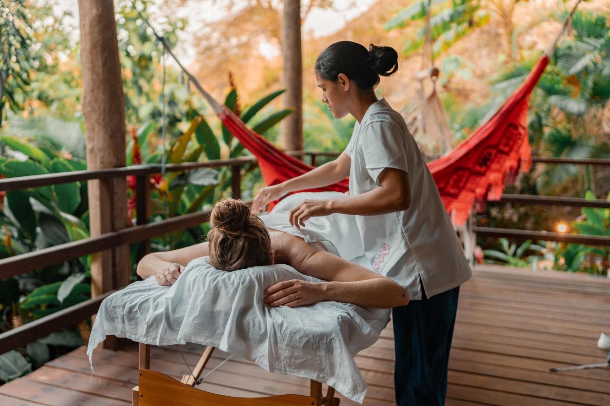 Hotel Isabella Tayrona 洛斯纳兰霍斯 外观 照片
