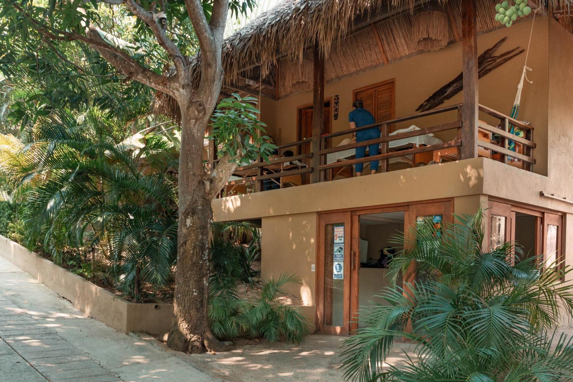 Hotel Isabella Tayrona 洛斯纳兰霍斯 外观 照片